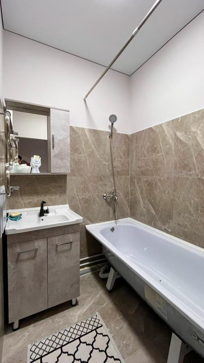 1-комнантная квартира, 47.0 м²,5 мкр за 20 500 000