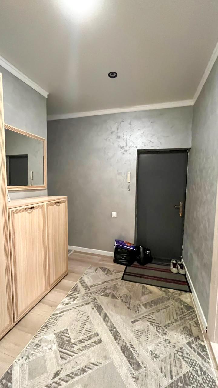 4-комнантная квартира, 76.9 м²,Гарышкер за 27 000 000
