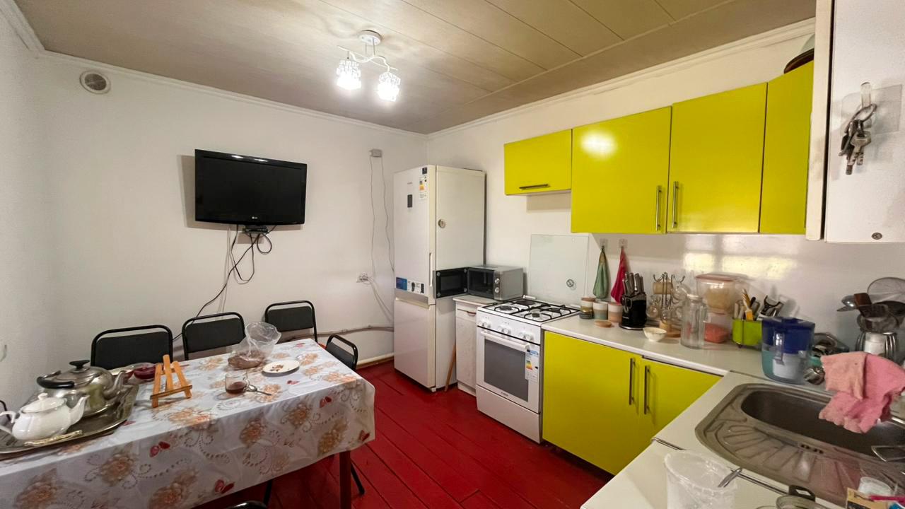 4-комнантный квартира, 106.0 м²,Базарбаева за 30 000 000