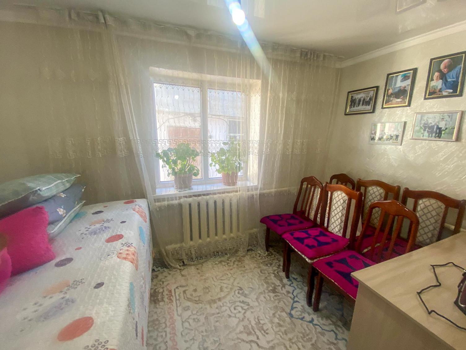 4-комнантный квартира, 64.0 м²,Амангельды за 15 000 000