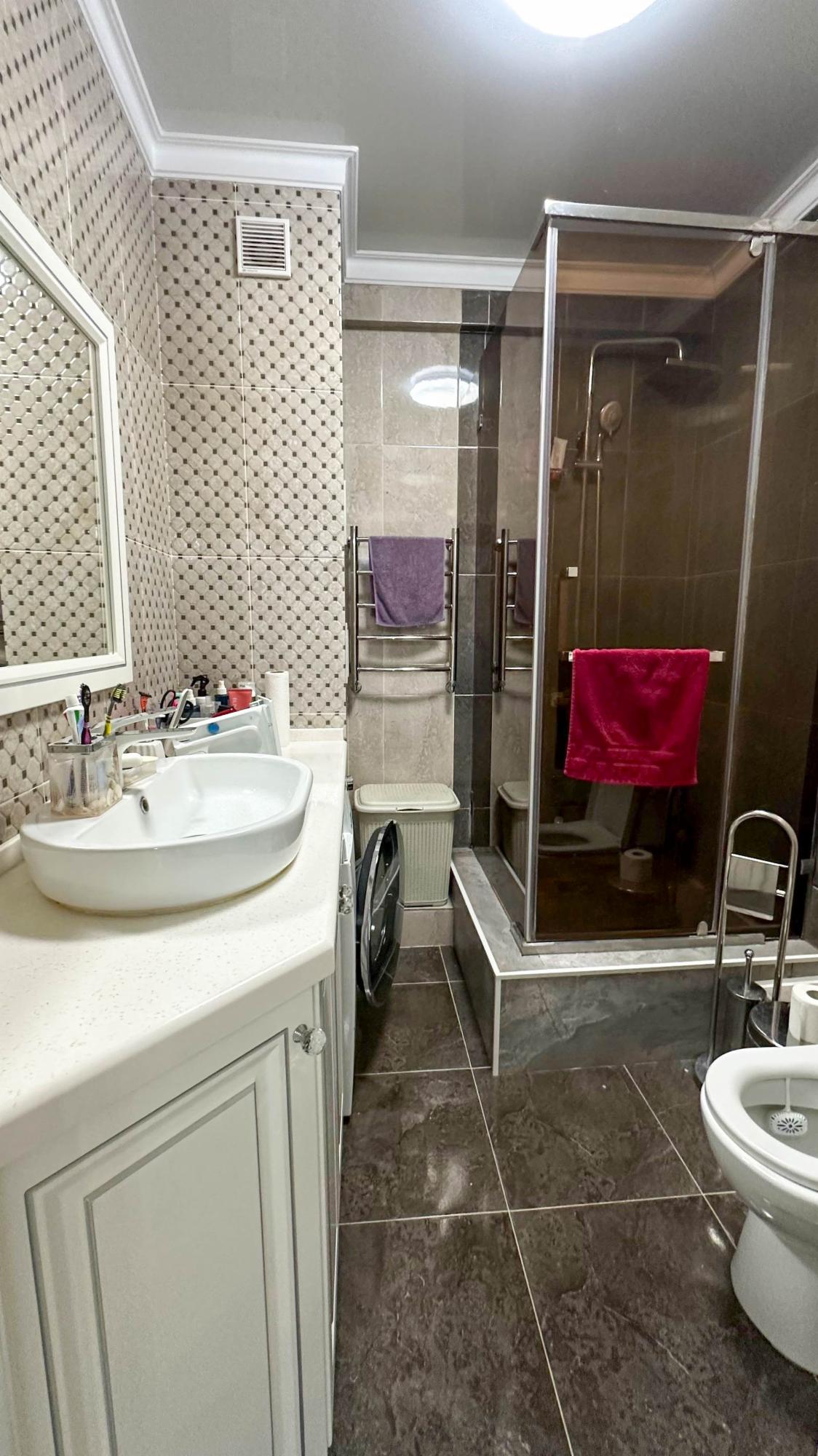 5-комнантная квартира, 141.5 м²,мкр Бирлик за 51 000 000