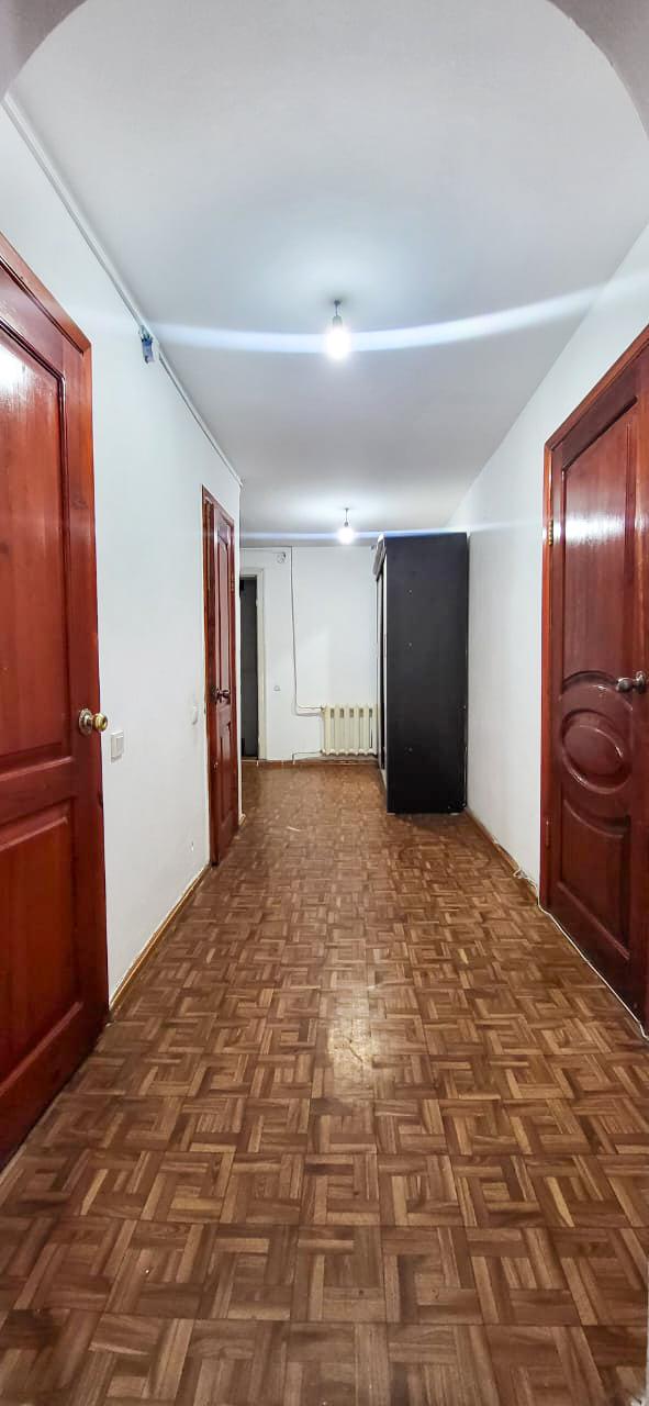 2-комнантный квартира, 157.0 м²,Центр за 33 000 000