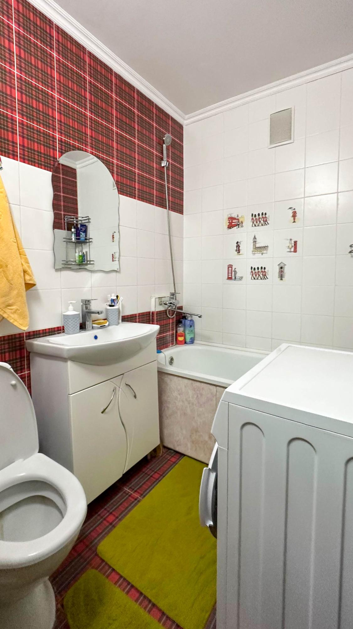 3-комнантная квартира, 63.0 м²,5 мкр за 18 300 000