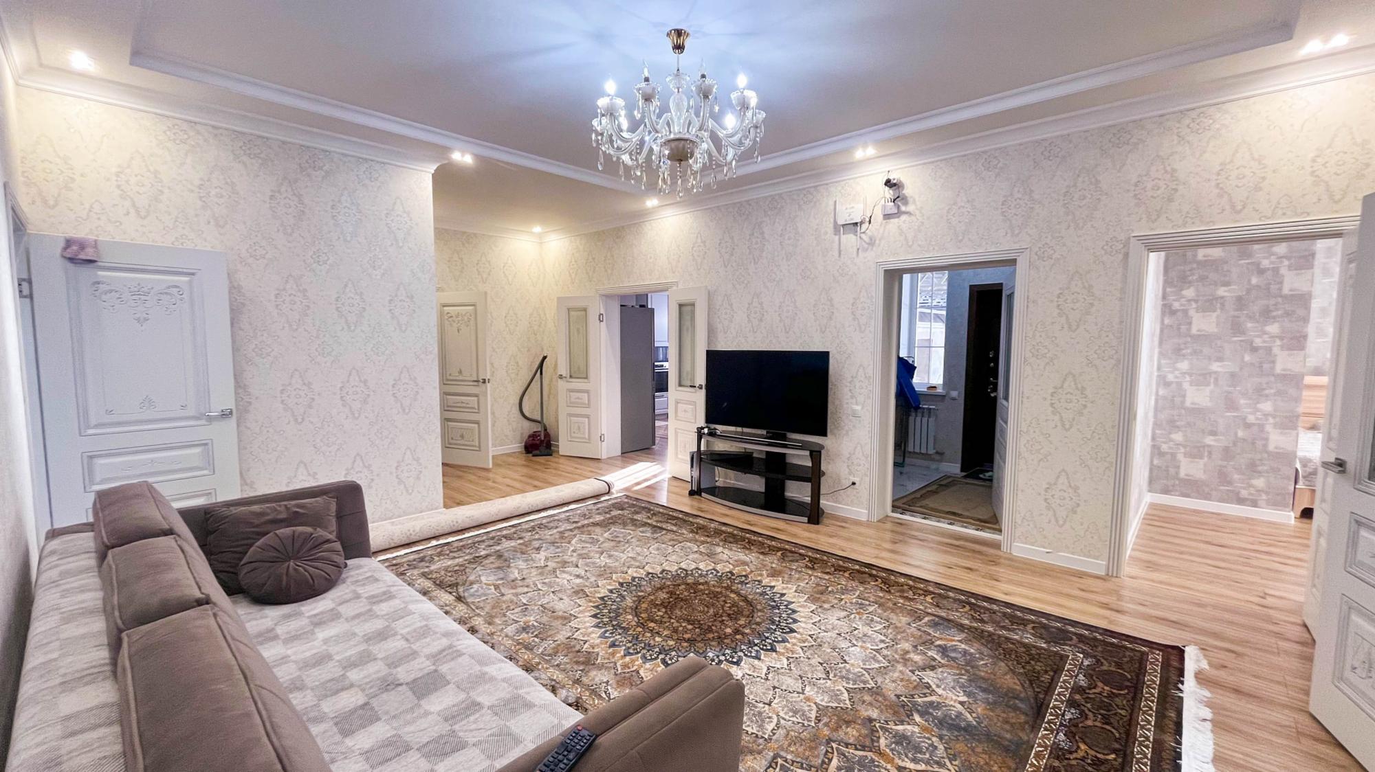 5-комнантный квартира, 162.0 м²,Ынтымак за 55 000 000