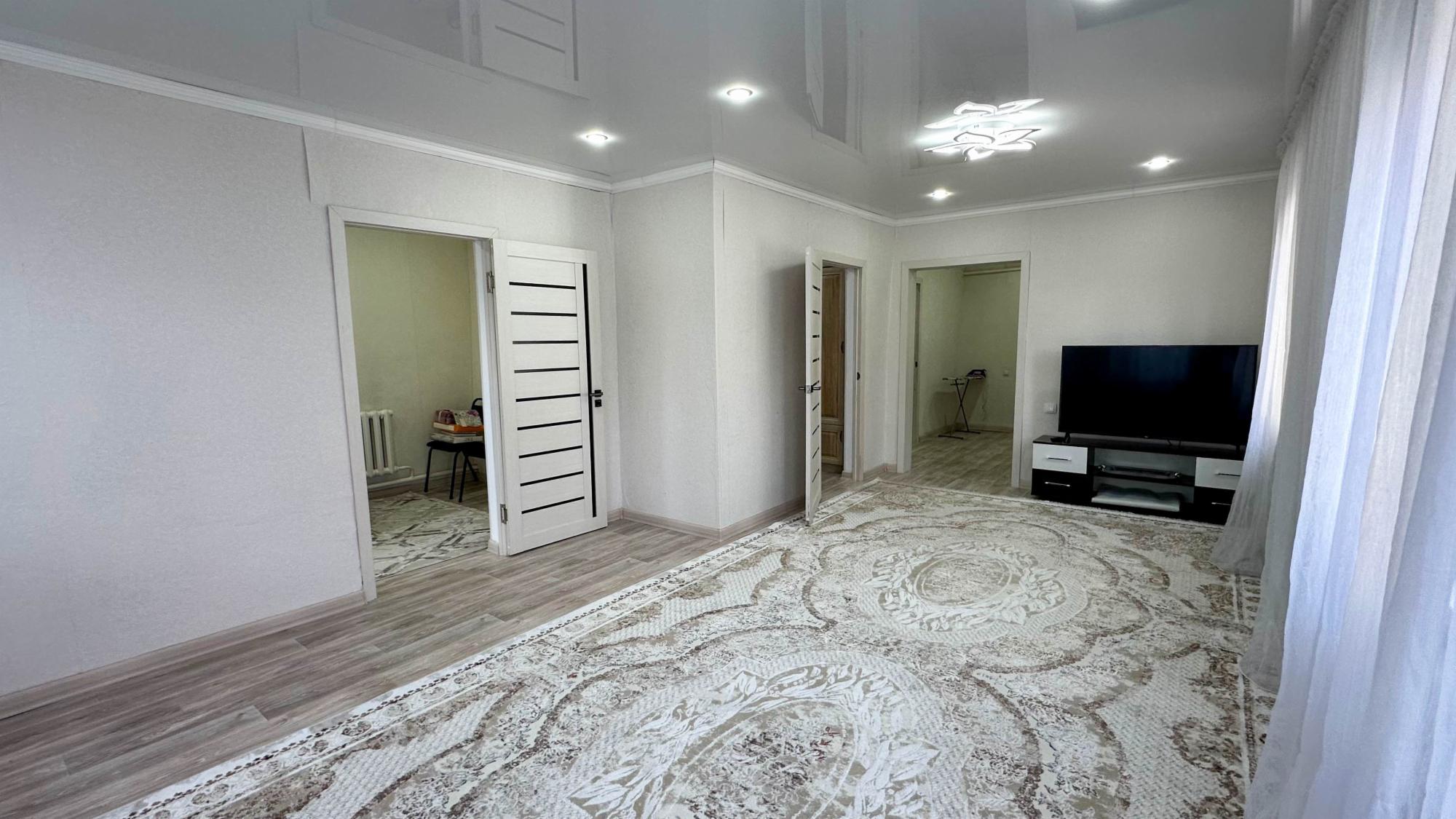 4-комнантный квартира, 118.6 м²,Алатау за 21 500 000