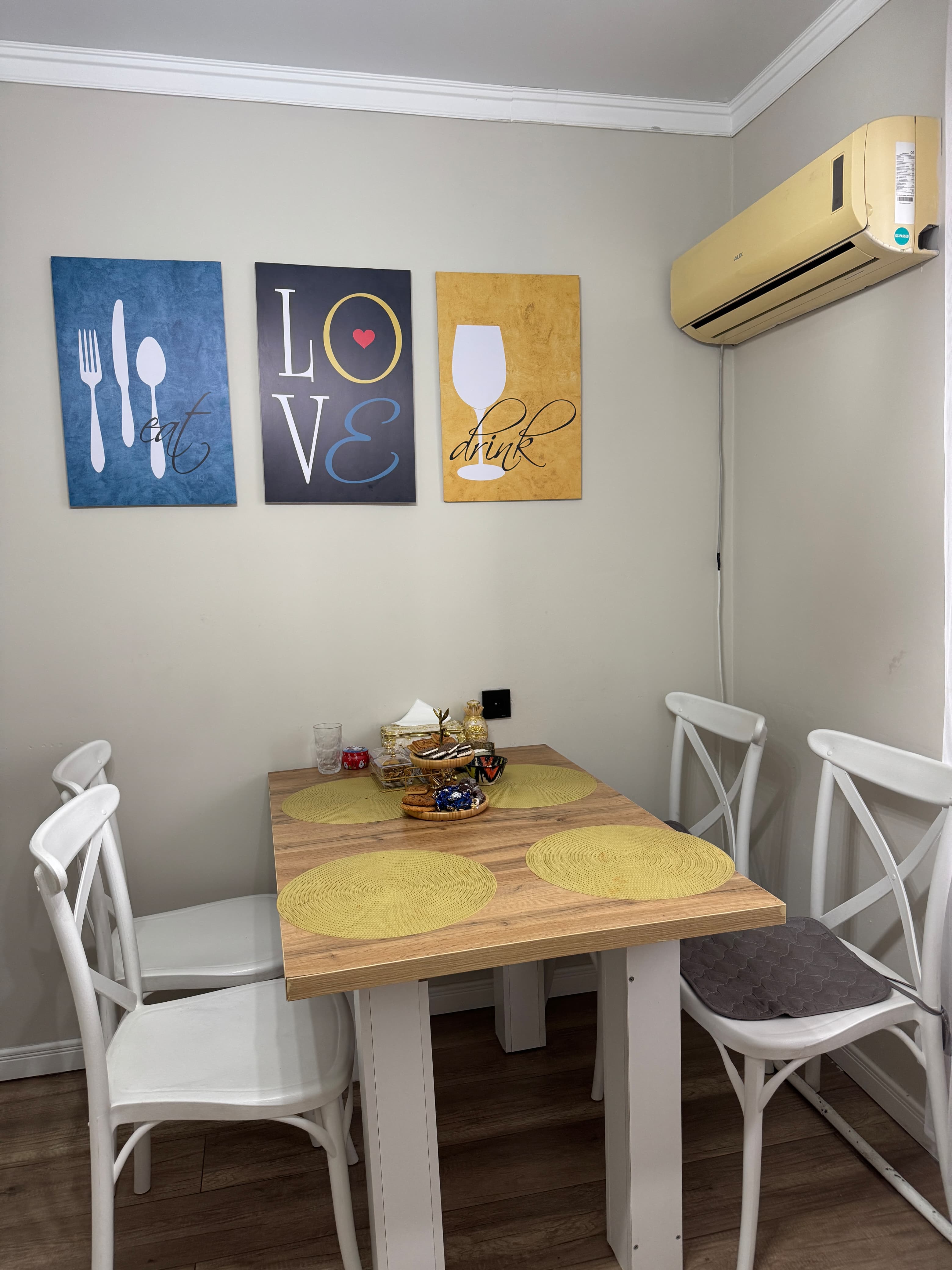 4-комнантная квартира, 92.0 м²,3 мкр за 32 000 000