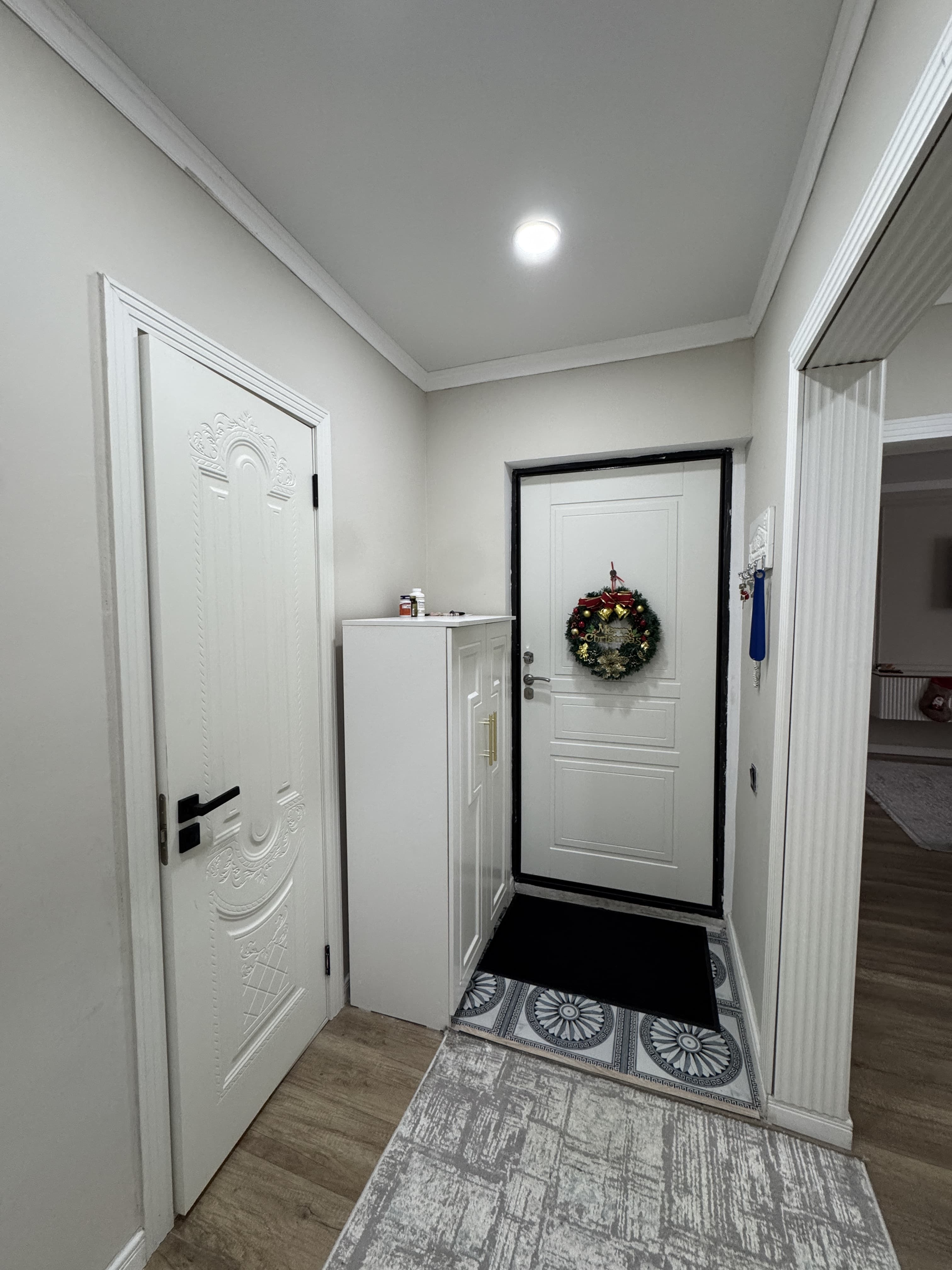 4-комнантная квартира, 92.0 м²,3 мкр за 32 000 000