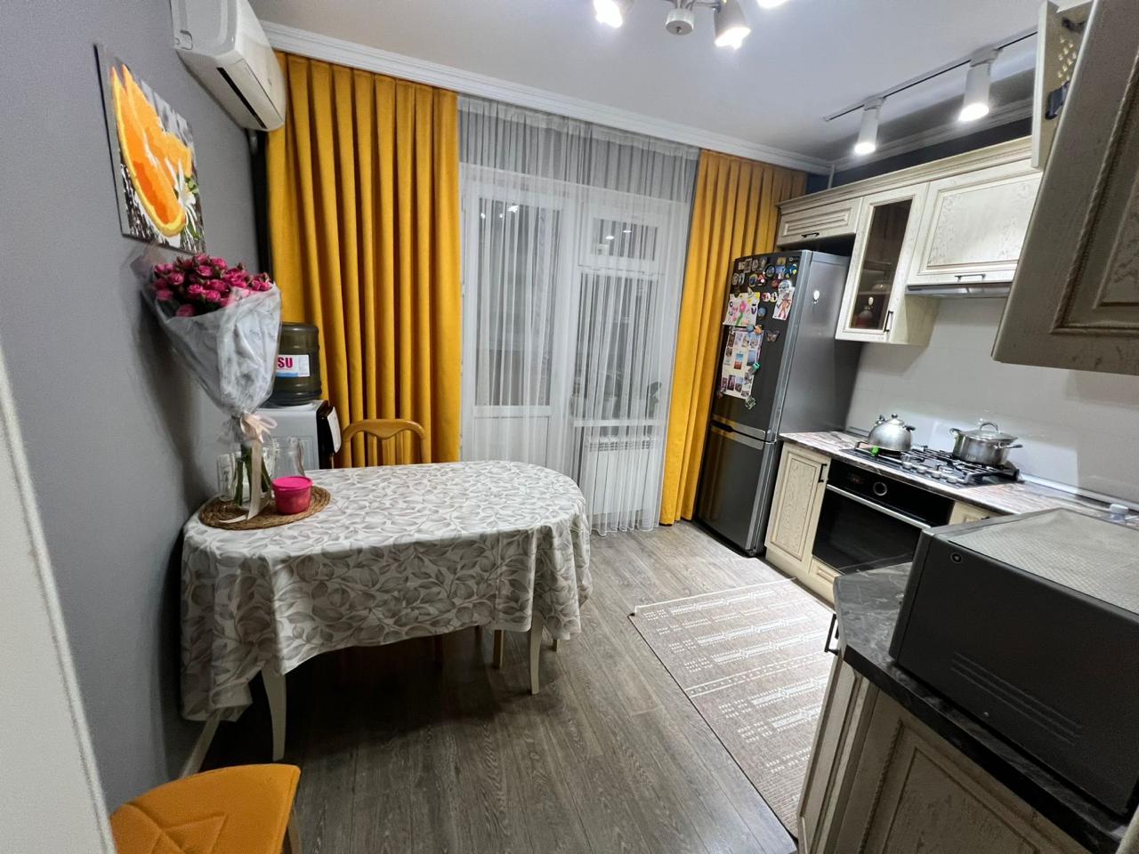 4-комнантная квартира, 92.0 м²,Гарышкер за 38 000 000