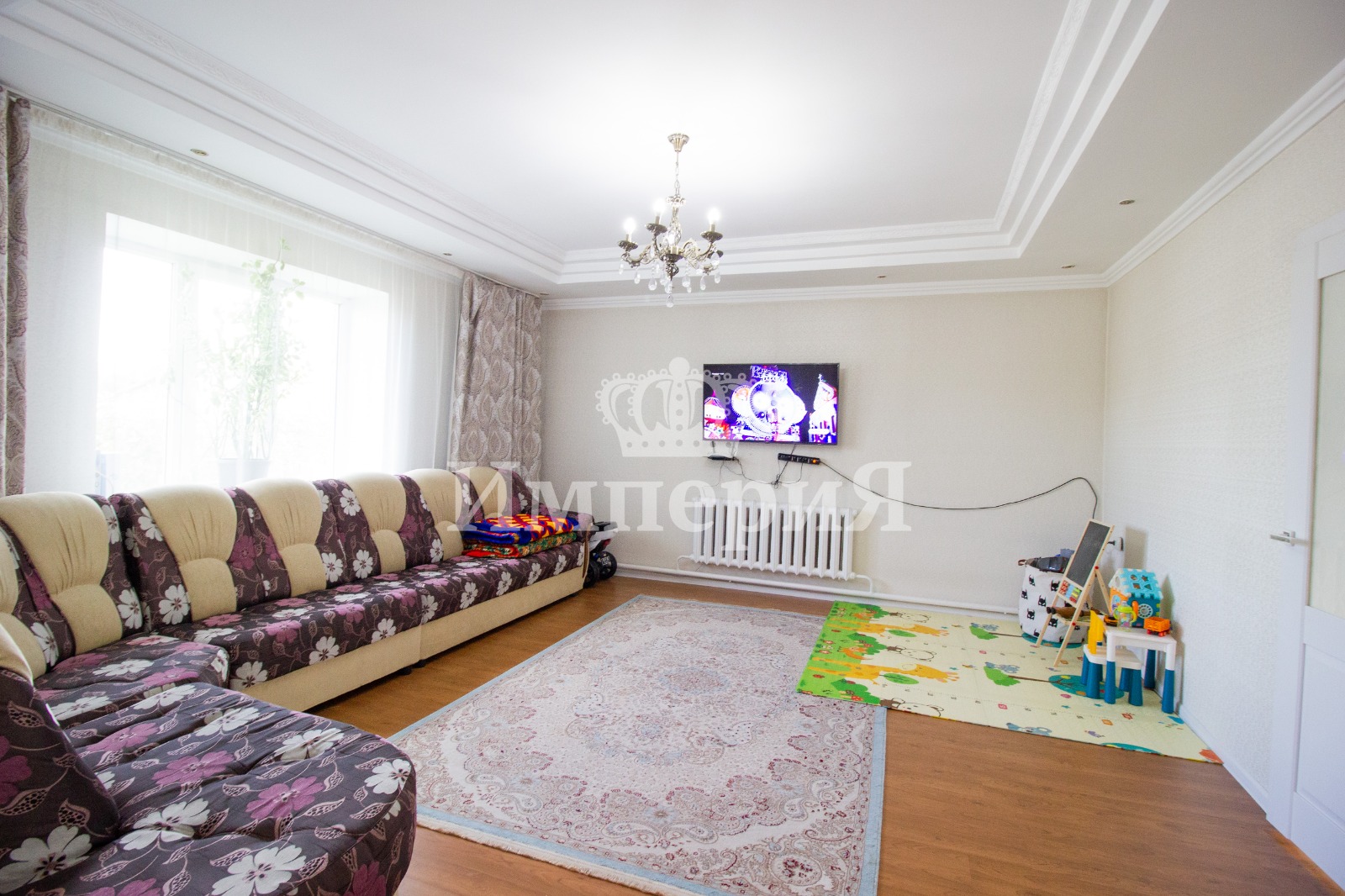 4-комнантный квартира, 100.0 м²,Гагарина за 37 000 000