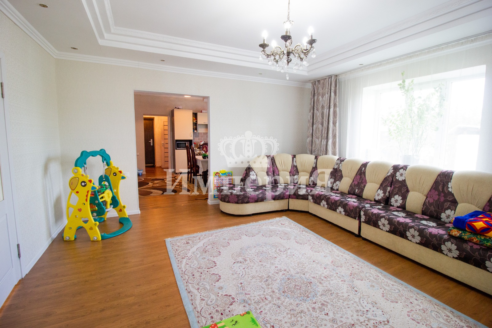 4-комнантный квартира, 100.0 м²,Гагарина за 37 000 000