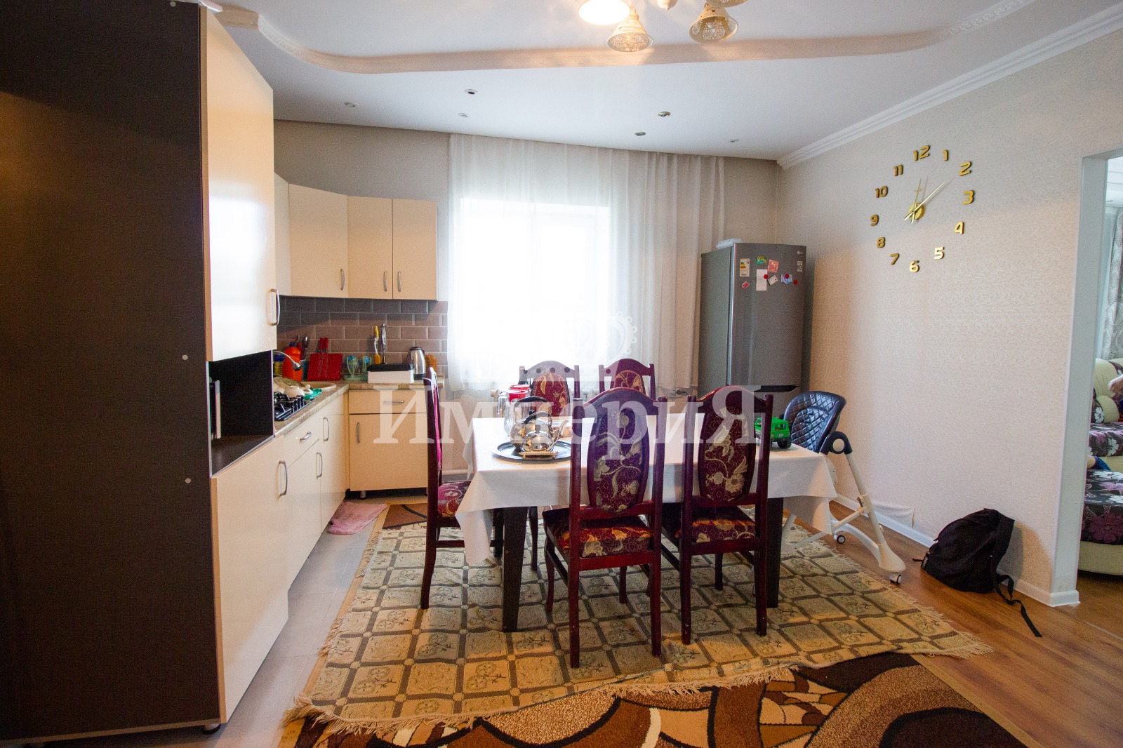 4-комнантный квартира, 100.0 м²,Гагарина за 37 000 000