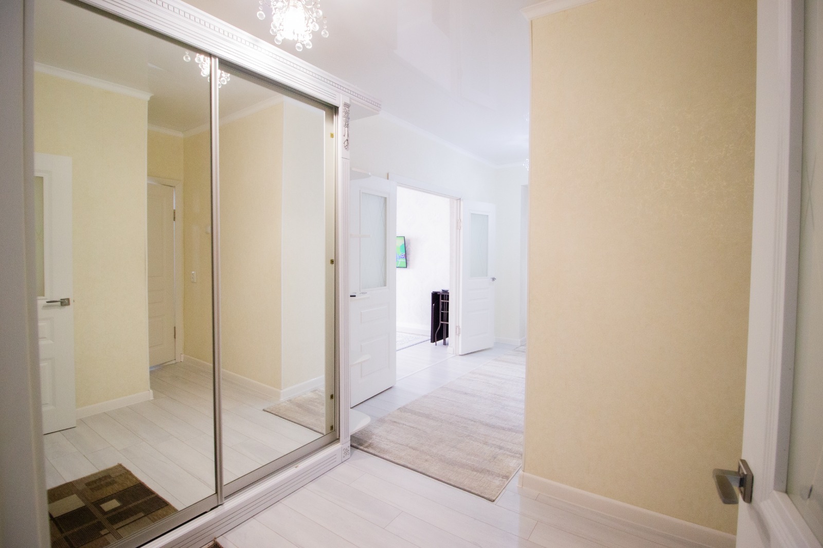 4-комнантная квартира, 94.0 м²,Шевченко за 27 500 000