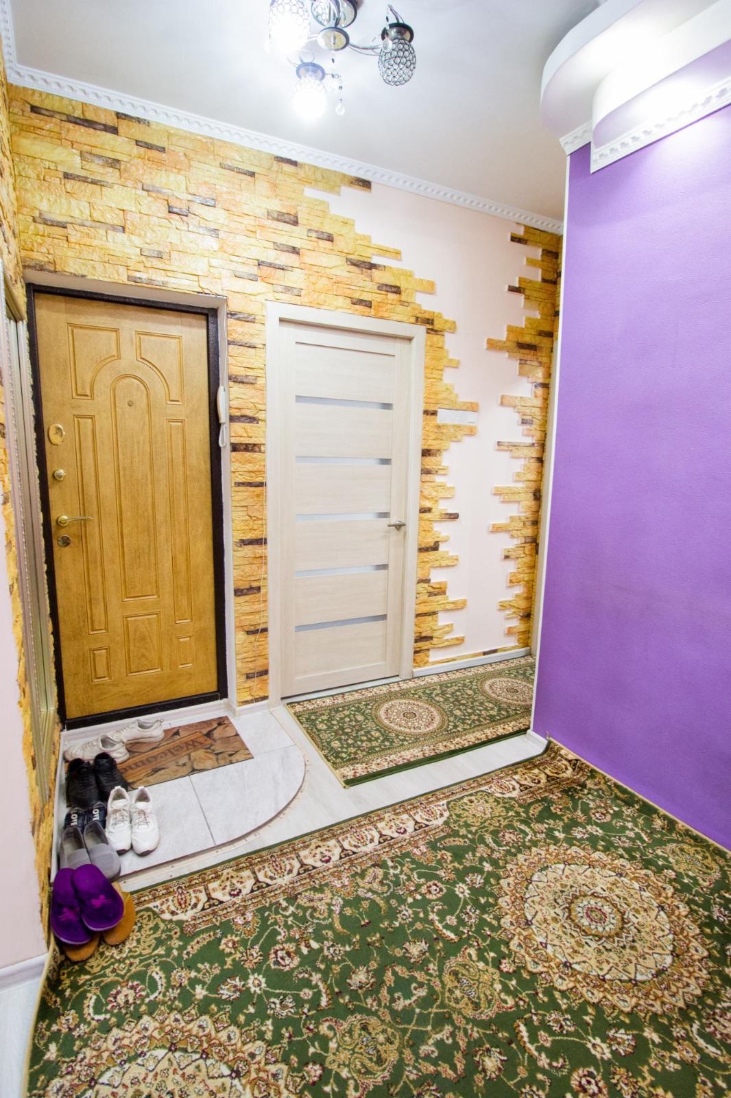 3-комнантная квартира, 63.0 м²,Валиханова за 21 000 000