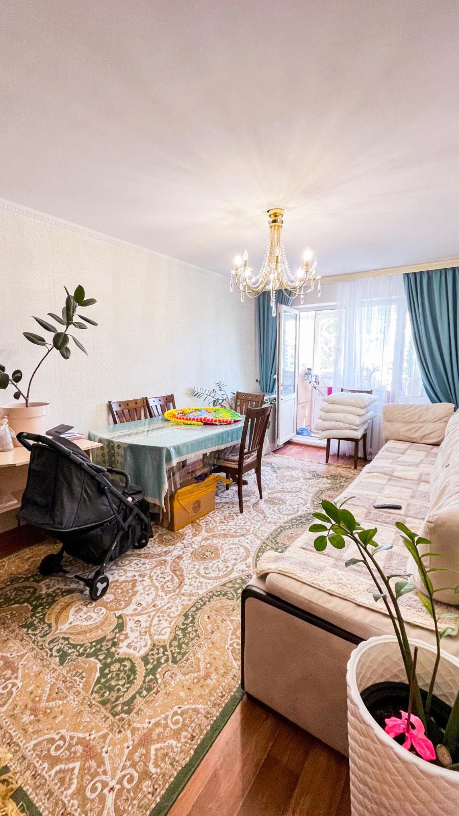 4-комнантная квартира, 75.0 м²,5 мкр за 22 000 000