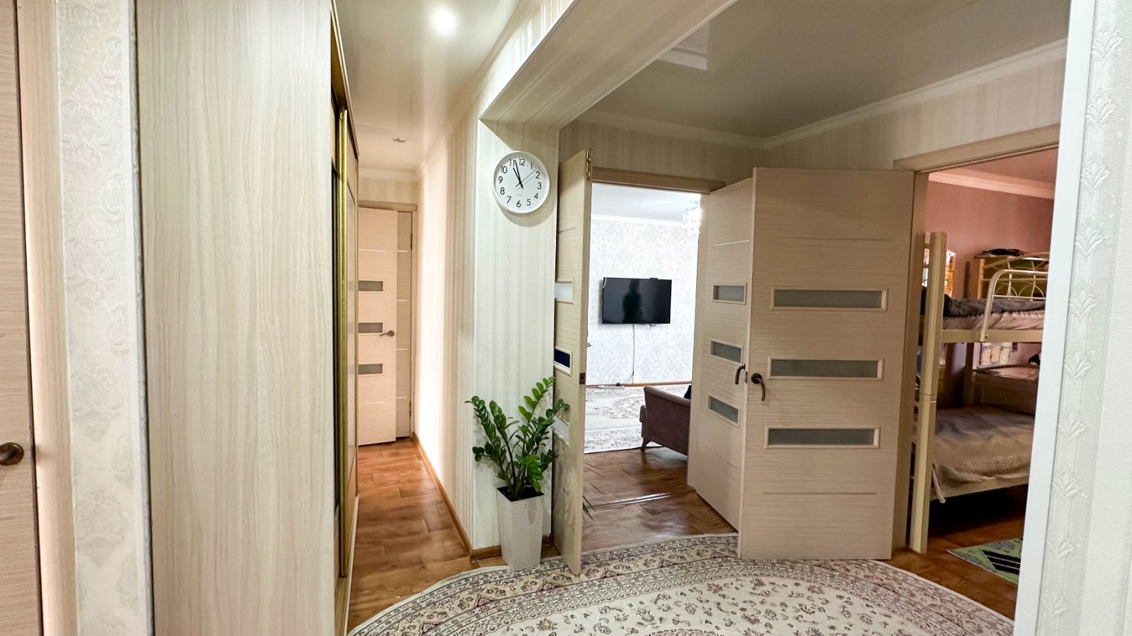 4-комнантная квартира, 84.0 м²,Алдабергенова за 27 000 000