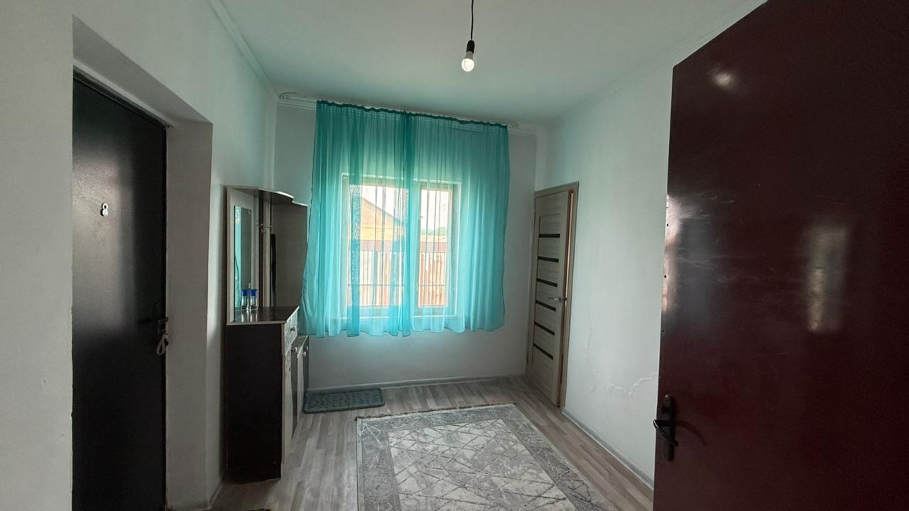 4-комнантный квартира, 112.0 м²,Жидебаева за 28 000 000