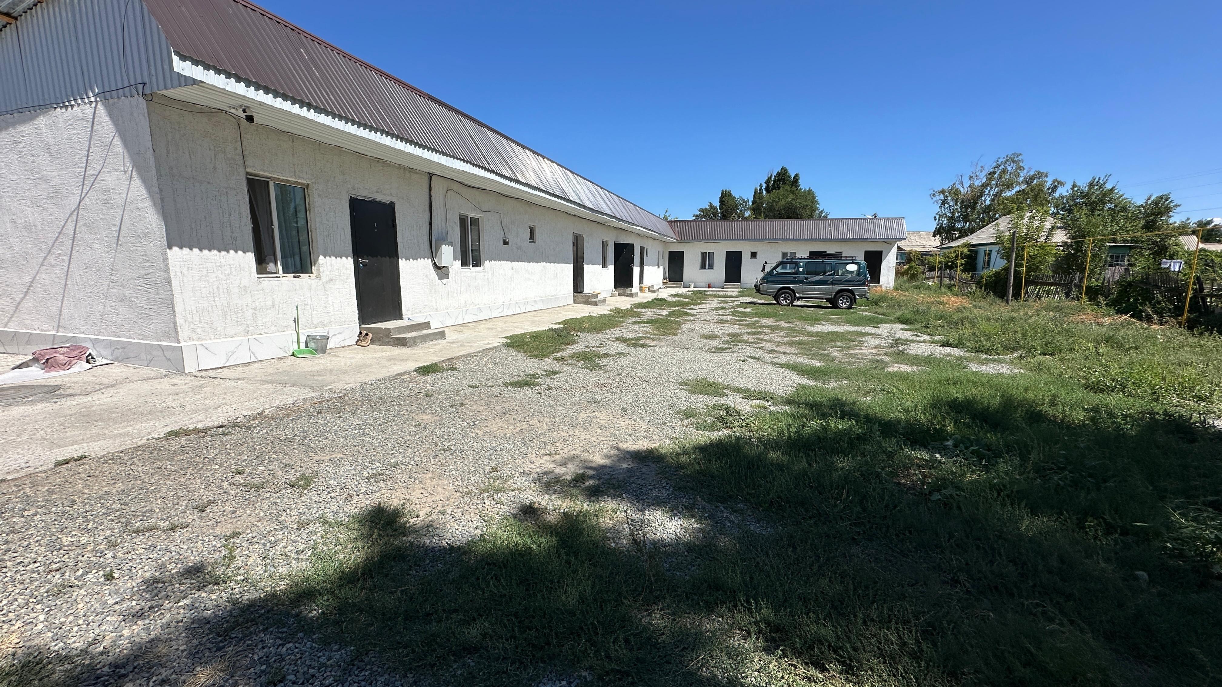 8-комнантный квартира, 193.0 м²,Абая за 5 000 000