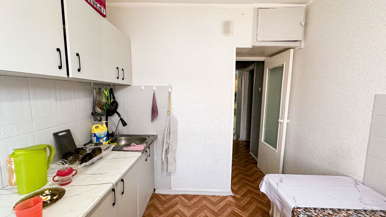 4-комнантная квартира, 74.2 м²,5 мкр за 23 000 000