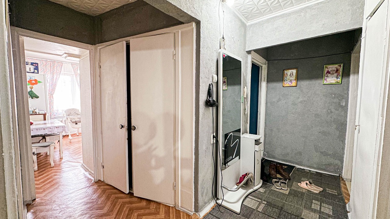 4-комнантная квартира, 74.2 м²,5 мкр за 23 000 000