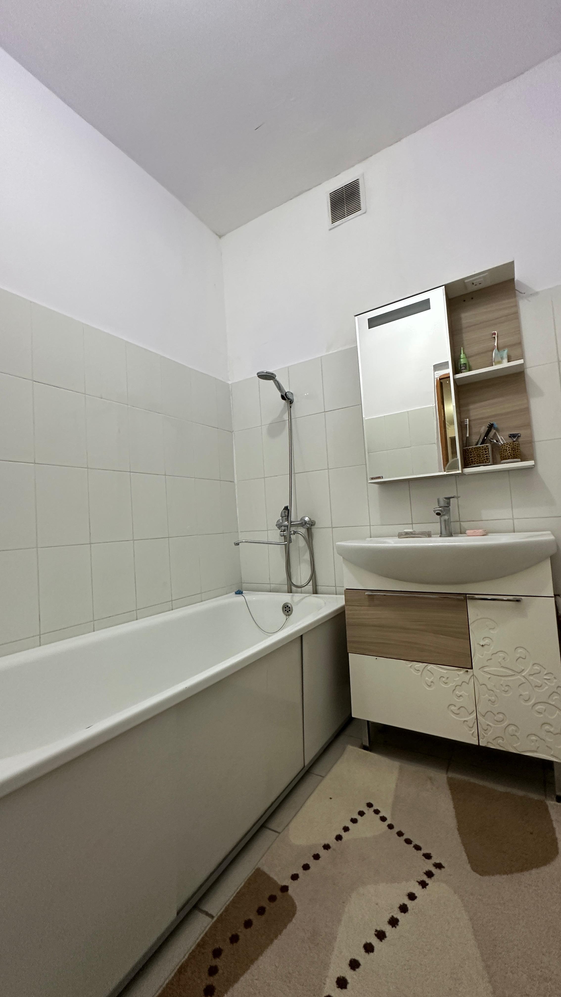 3-комнантная квартира, 97.0 м²,Каратал за 39 000 000