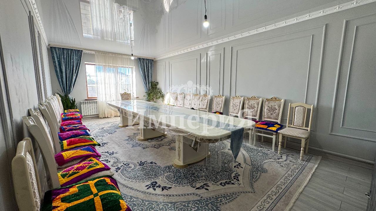 4-комнантный квартира, 145.0 м²,ЖасуланЖексембекова за 40 000 000