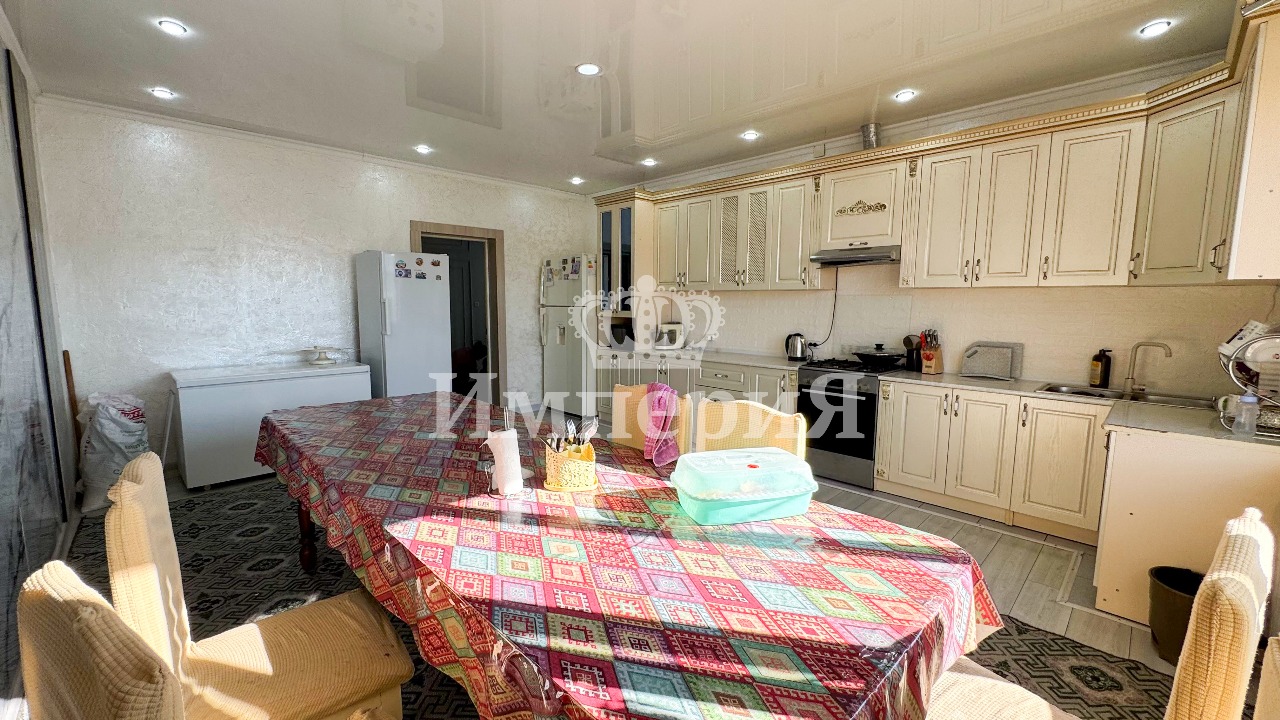 4-комнантный квартира, 145.0 м²,ЖасуланЖексембекова за 40 000 000