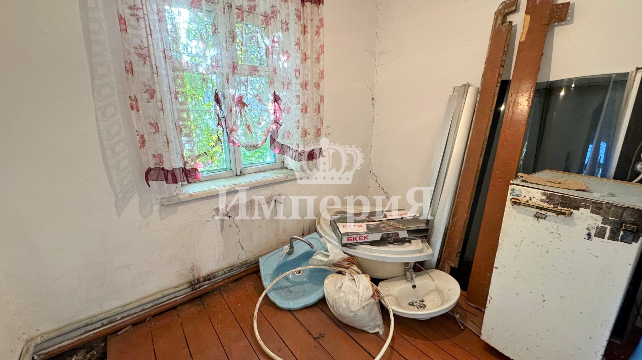 5-комнантная квартира, 60.0 м²,Байсеитова за 9 000 000