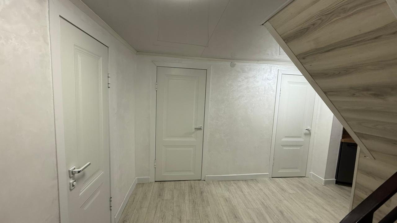 5-комнантный квартира, 127.0 м²,Жансугурова за 32 000 000