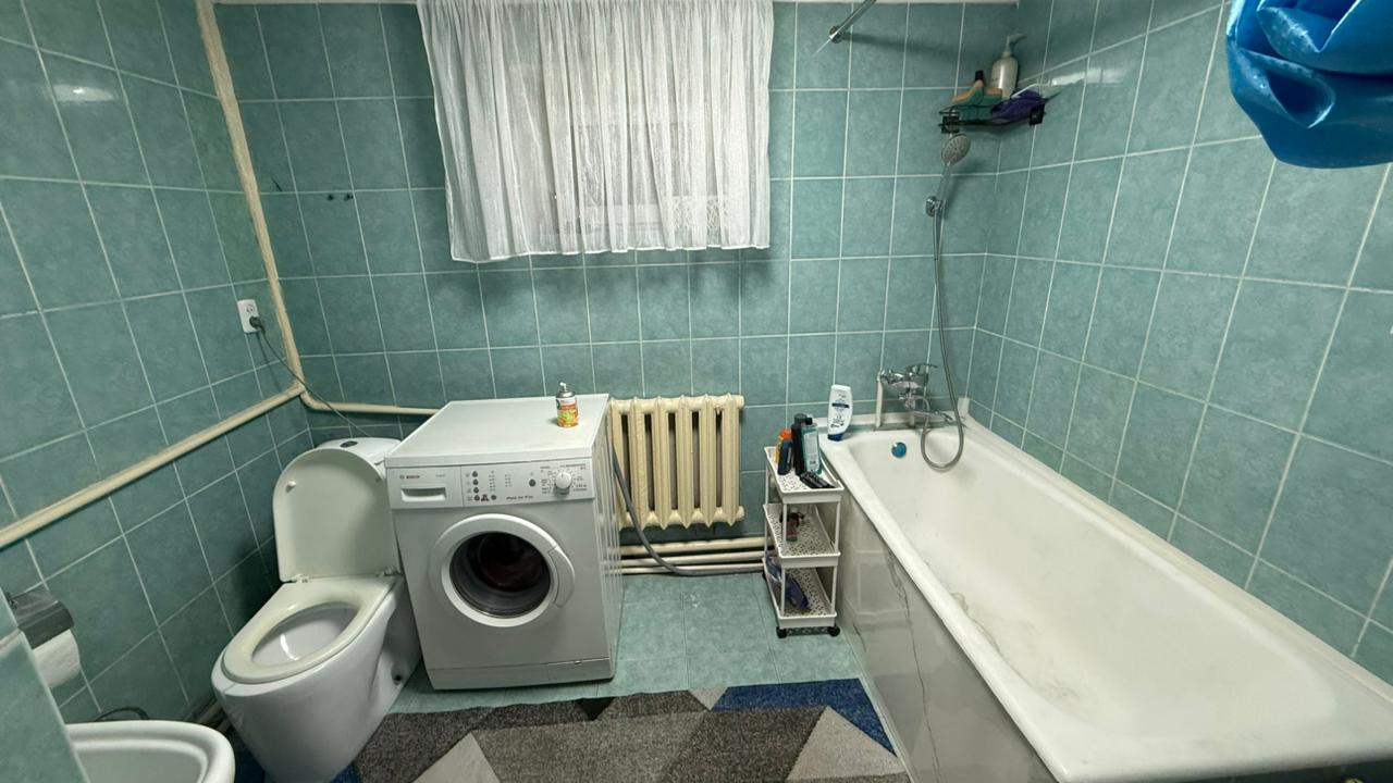 5-комнантный квартира, 127.0 м²,Жансугурова за 32 000 000