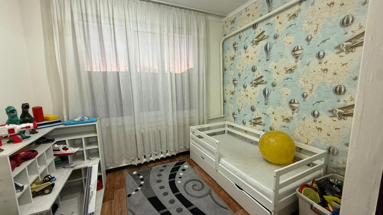 5-комнантный квартира, 127.0 м²,Жансугурова за 32 000 000