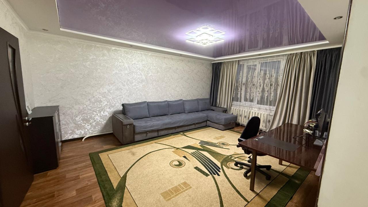 5-комнантный квартира, 127.0 м²,Жансугурова за 32 000 000