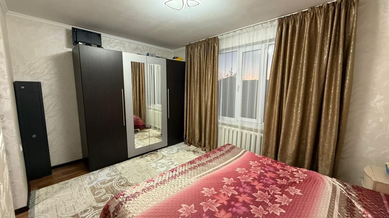 5-комнантный квартира, 127.0 м²,Жансугурова за 32 000 000