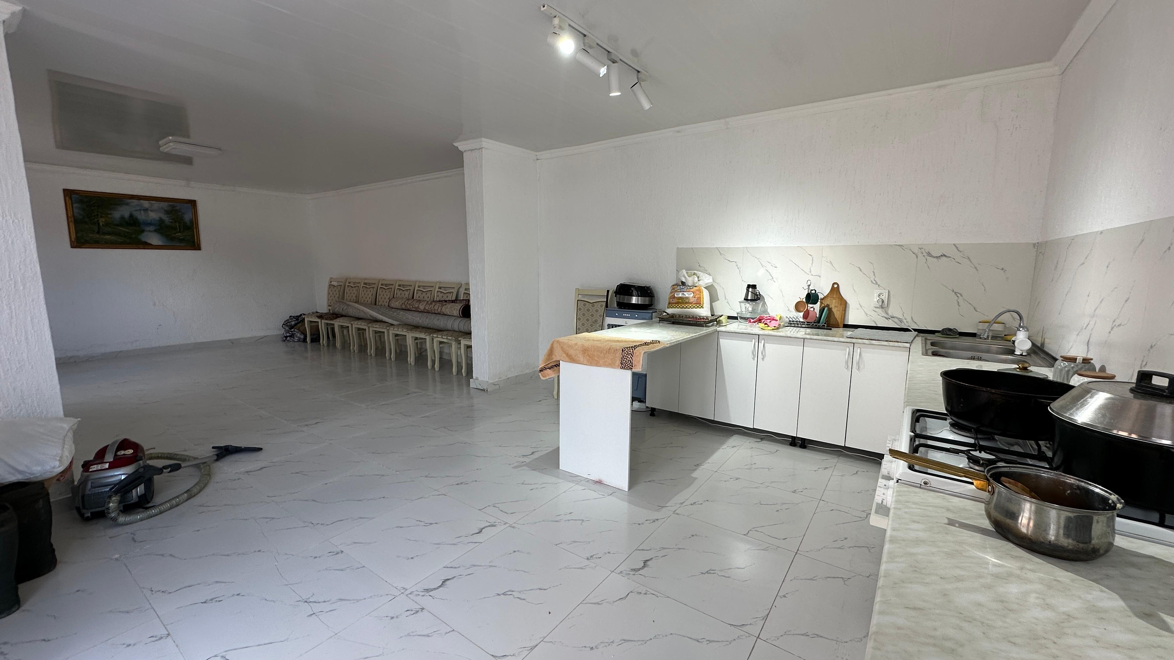 5-комнантный квартира, 180.0 м²,Нурлы Бастау за 65 000 000