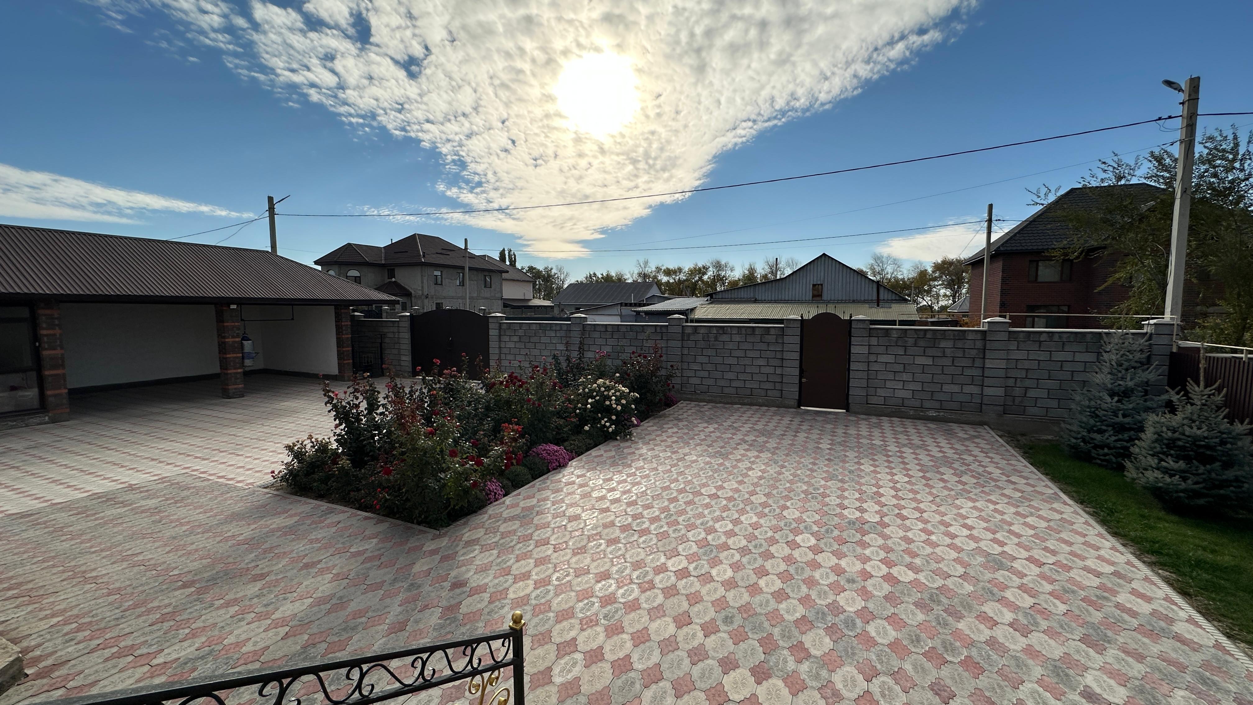 5-комнантный квартира, 180.0 м²,Нурлы Бастау за 65 000 000