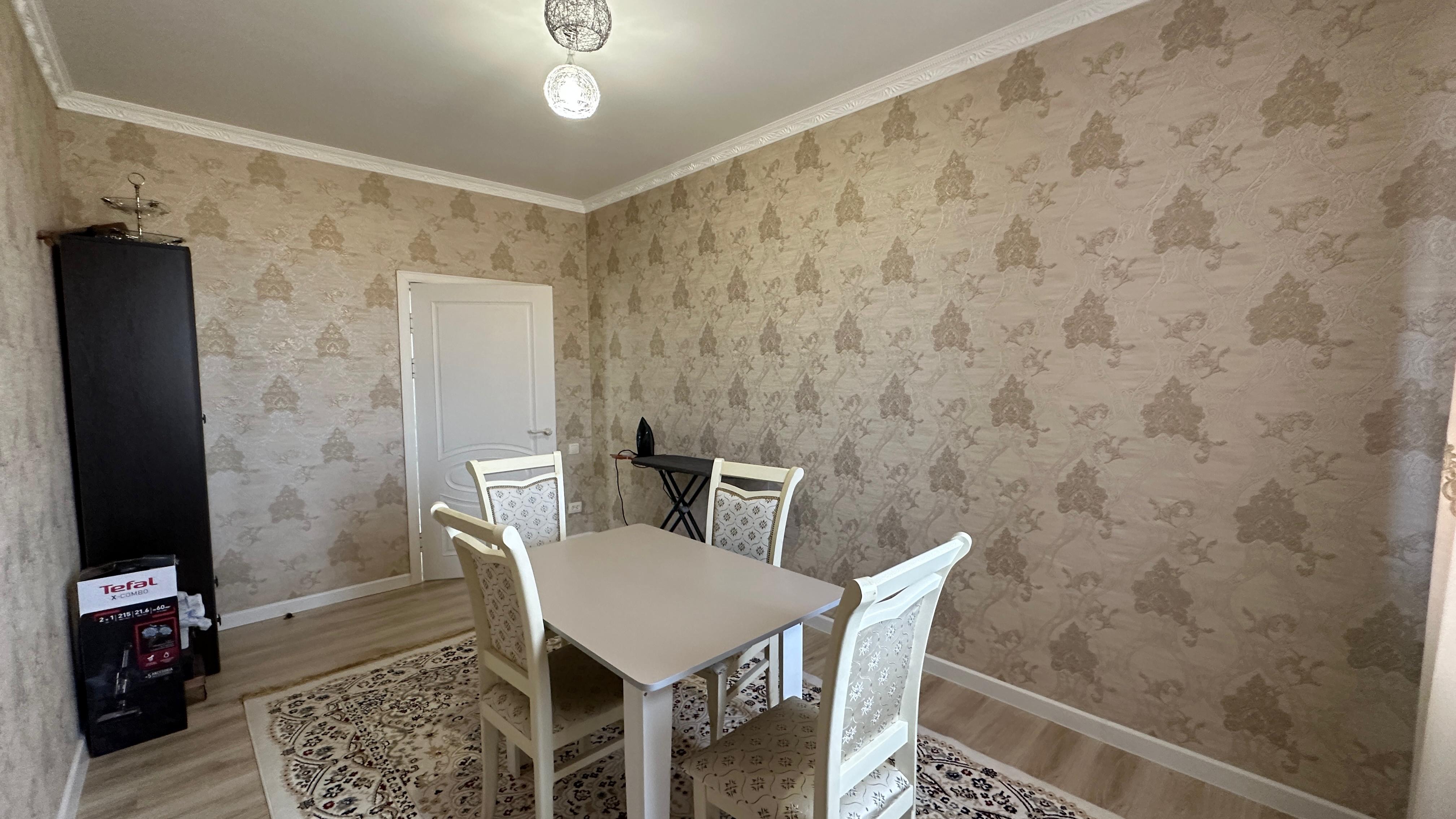 5-комнантный квартира, 180.0 м²,Нурлы Бастау за 65 000 000