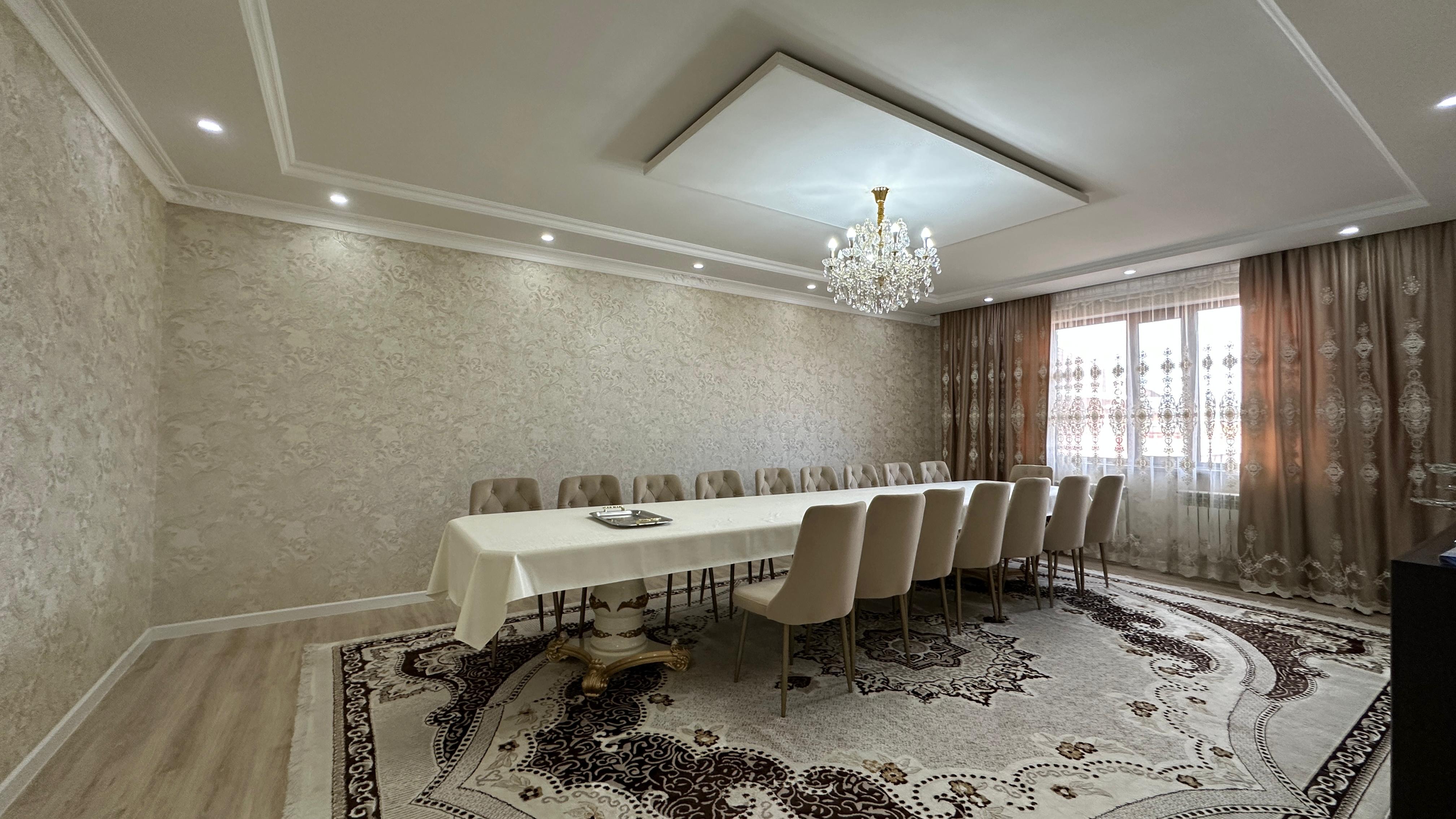 5-комнантный квартира, 180.0 м²,Нурлы Бастау за 65 000 000