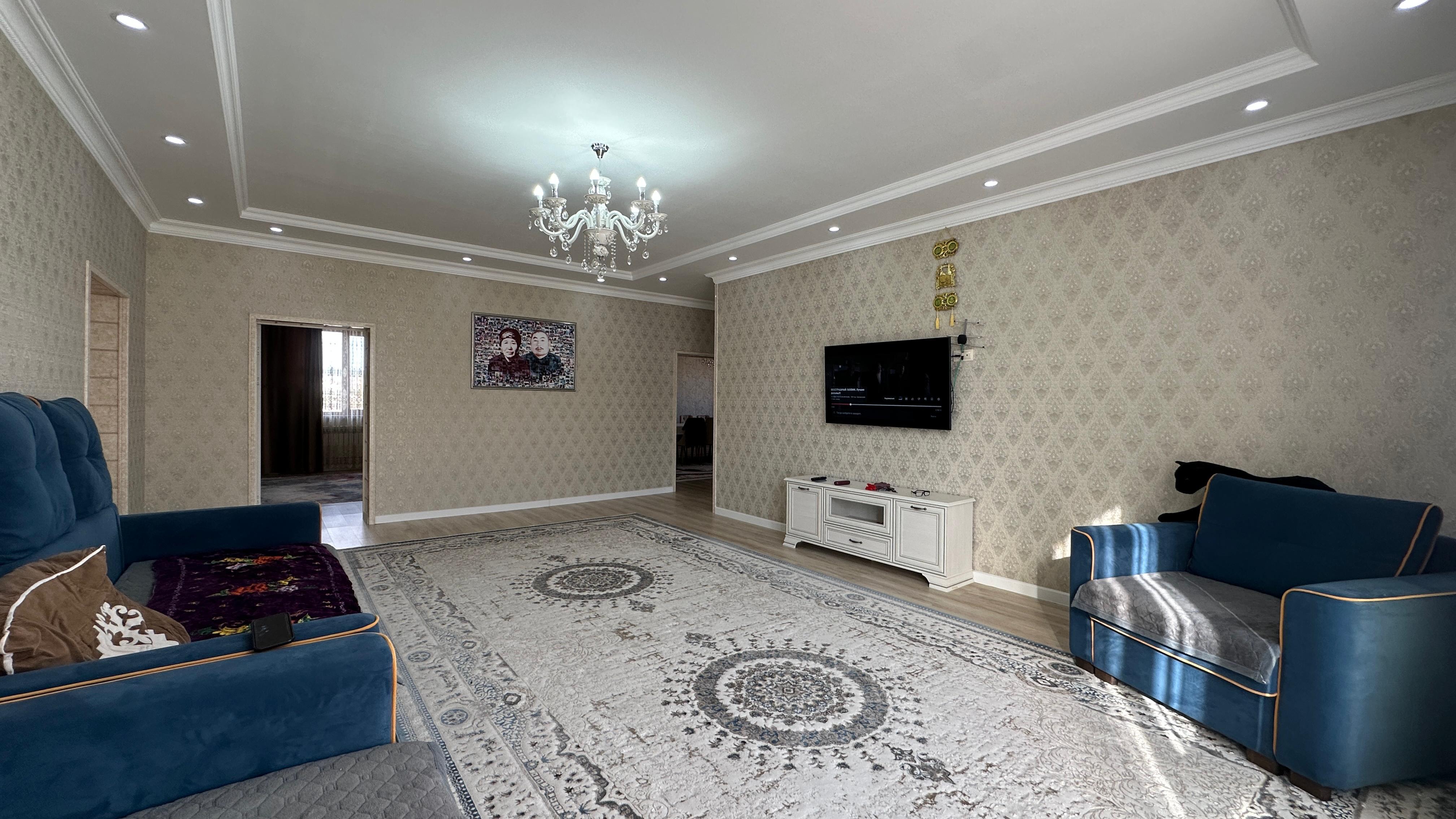 5-комнантный квартира, 180.0 м²,Нурлы Бастау за 65 000 000