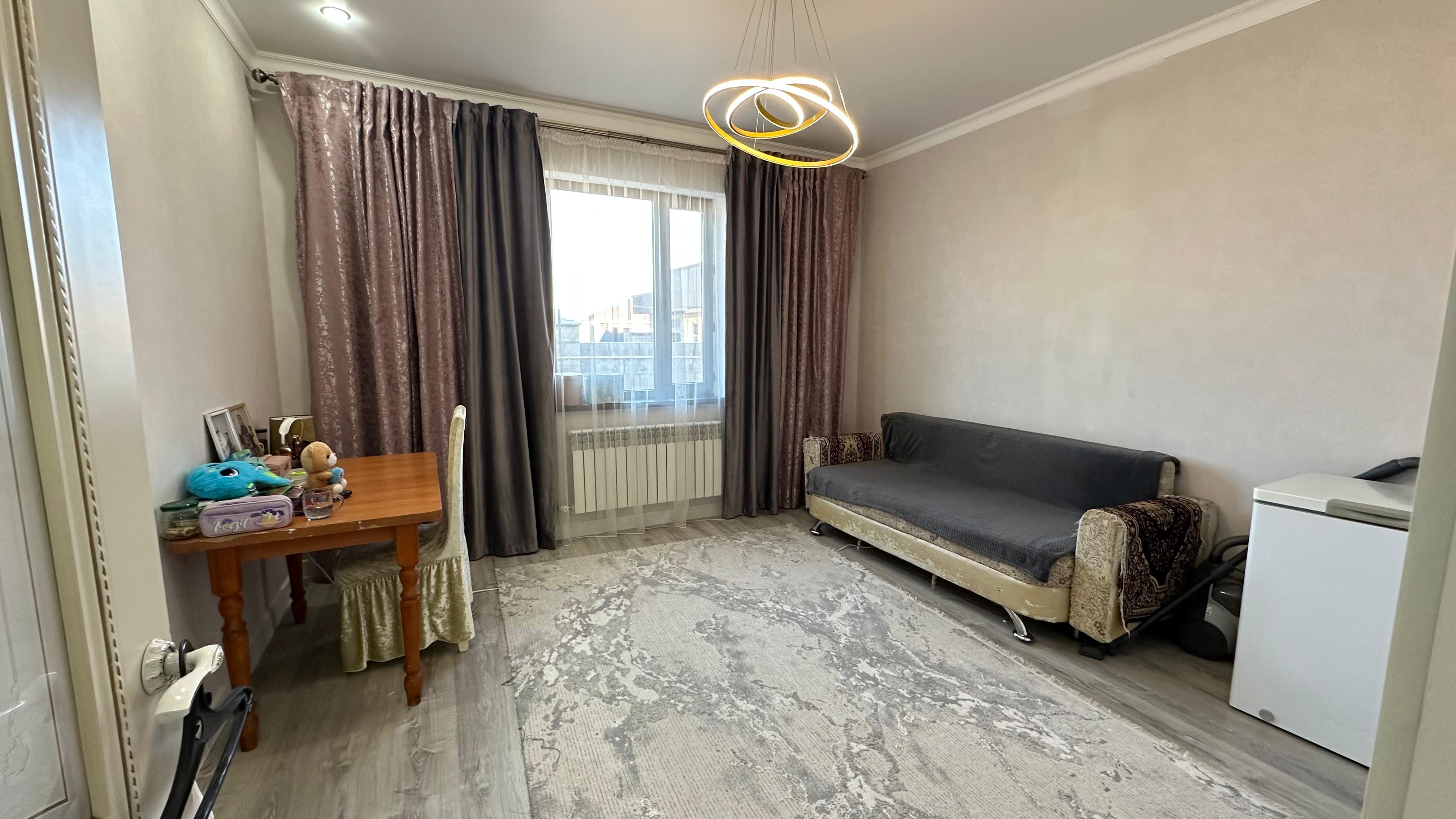 5-комнантный квартира, 133.0 м²,Желтоксан за 45 000 000