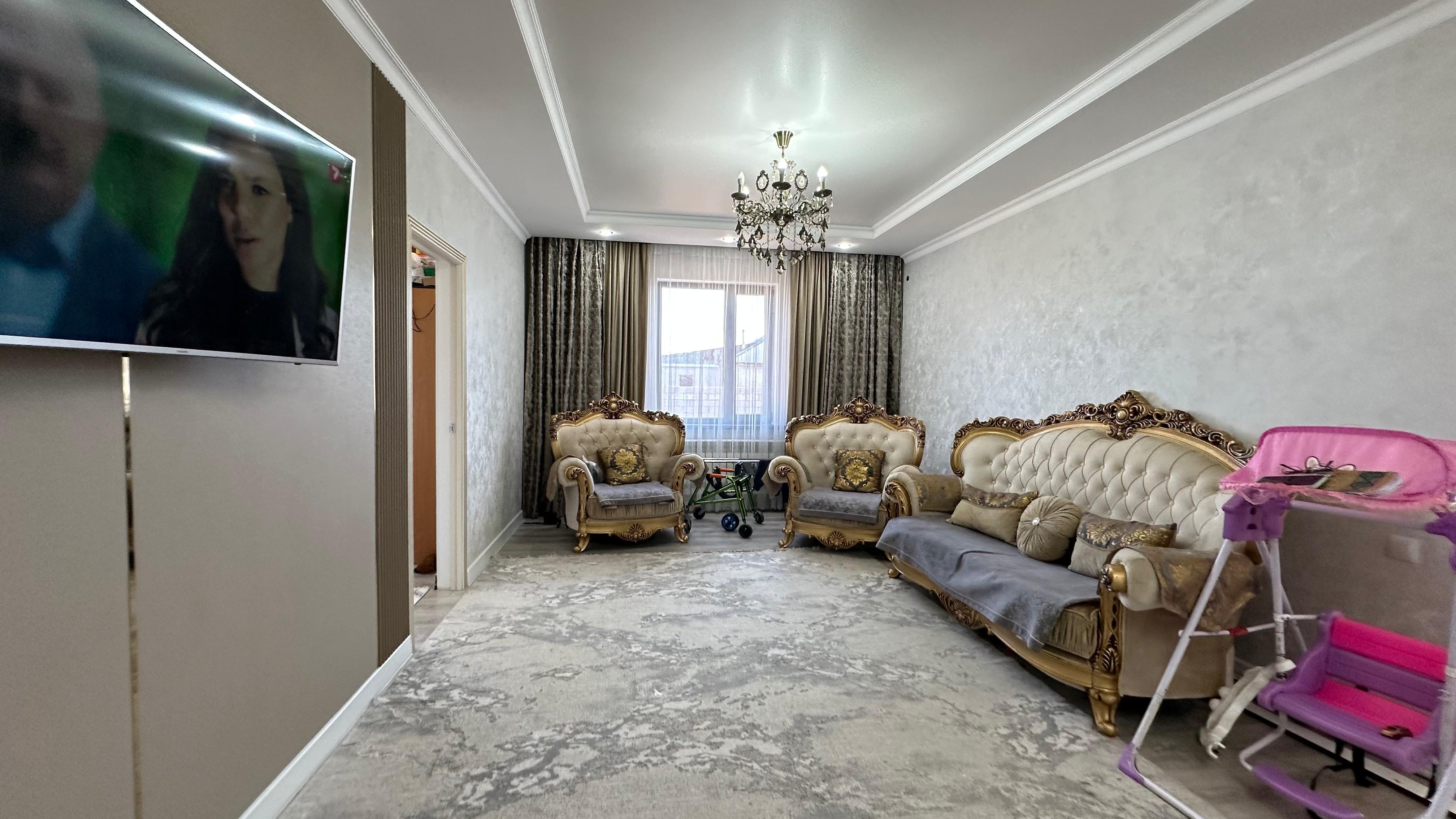 5-комнантный квартира, 133.0 м²,Желтоксан за 45 000 000