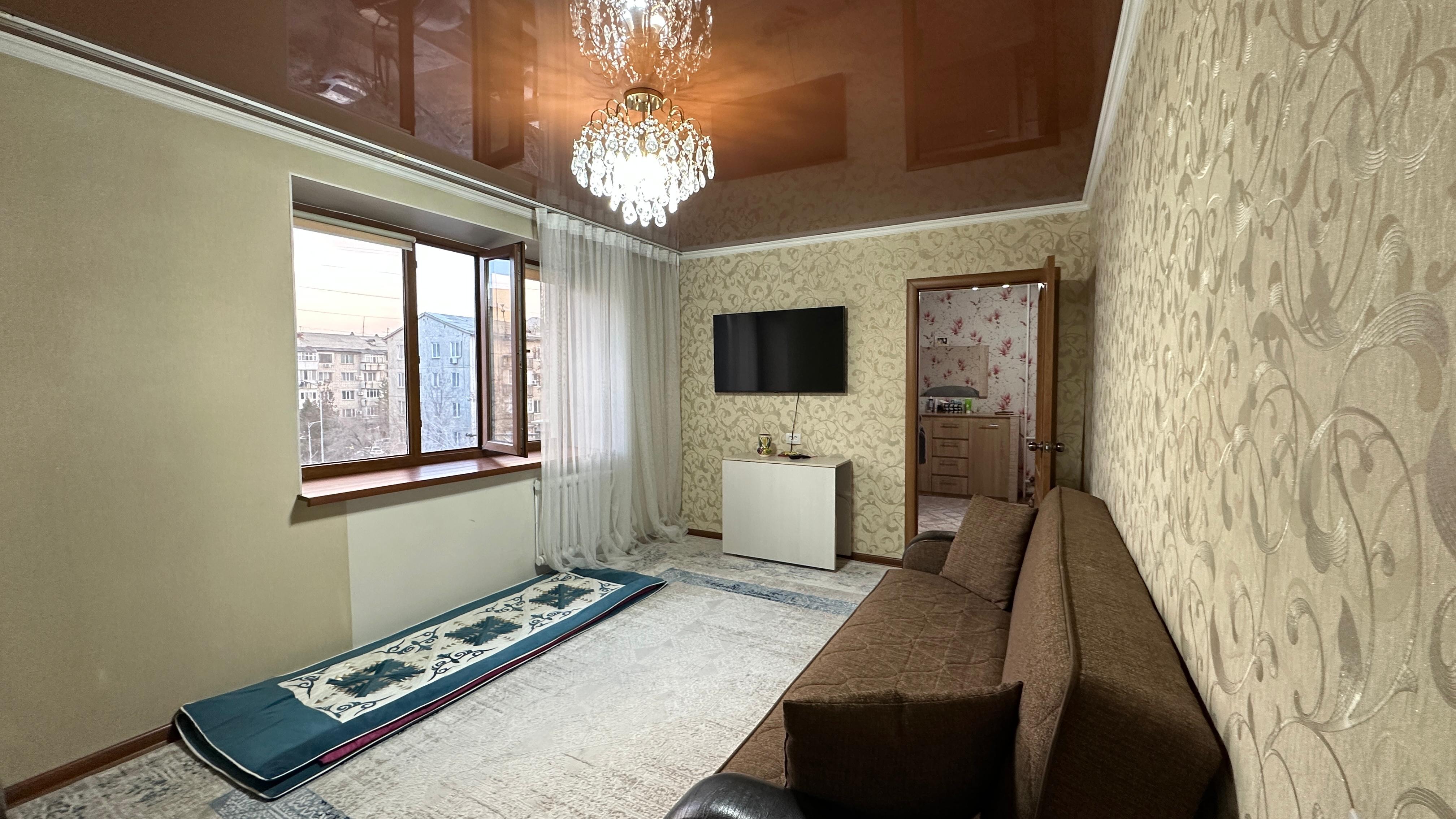 2-комнантная квартира, 50.0 м²,мкр Самал за 18 000 000