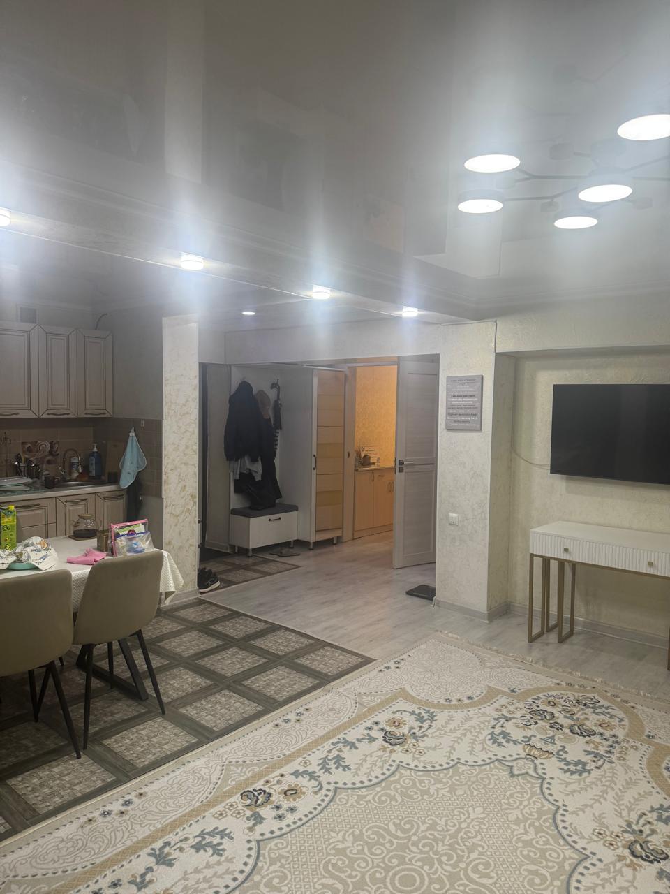 3-комнантная квартира, 60.0 м²,Казахстанская за 25 300 000