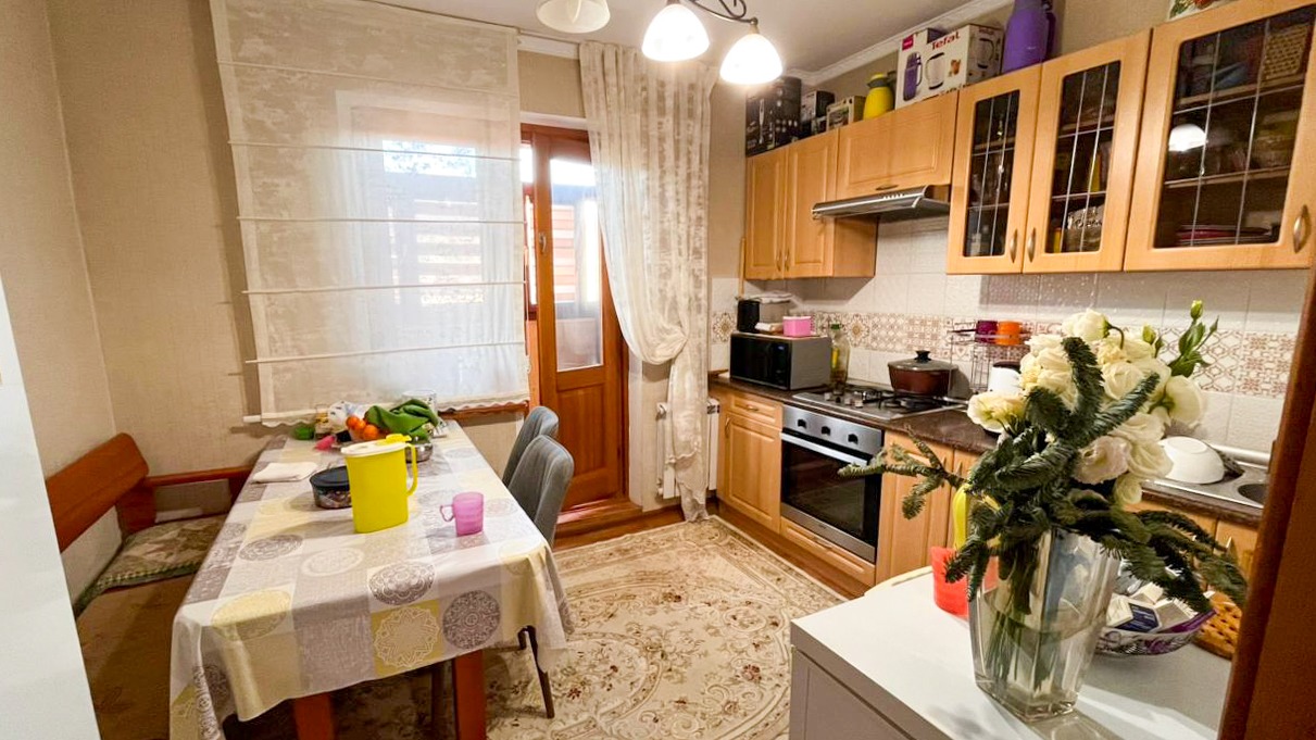 4-комнантная квартира, 90.0 м²,мкр Мушелтой за 35 000 000