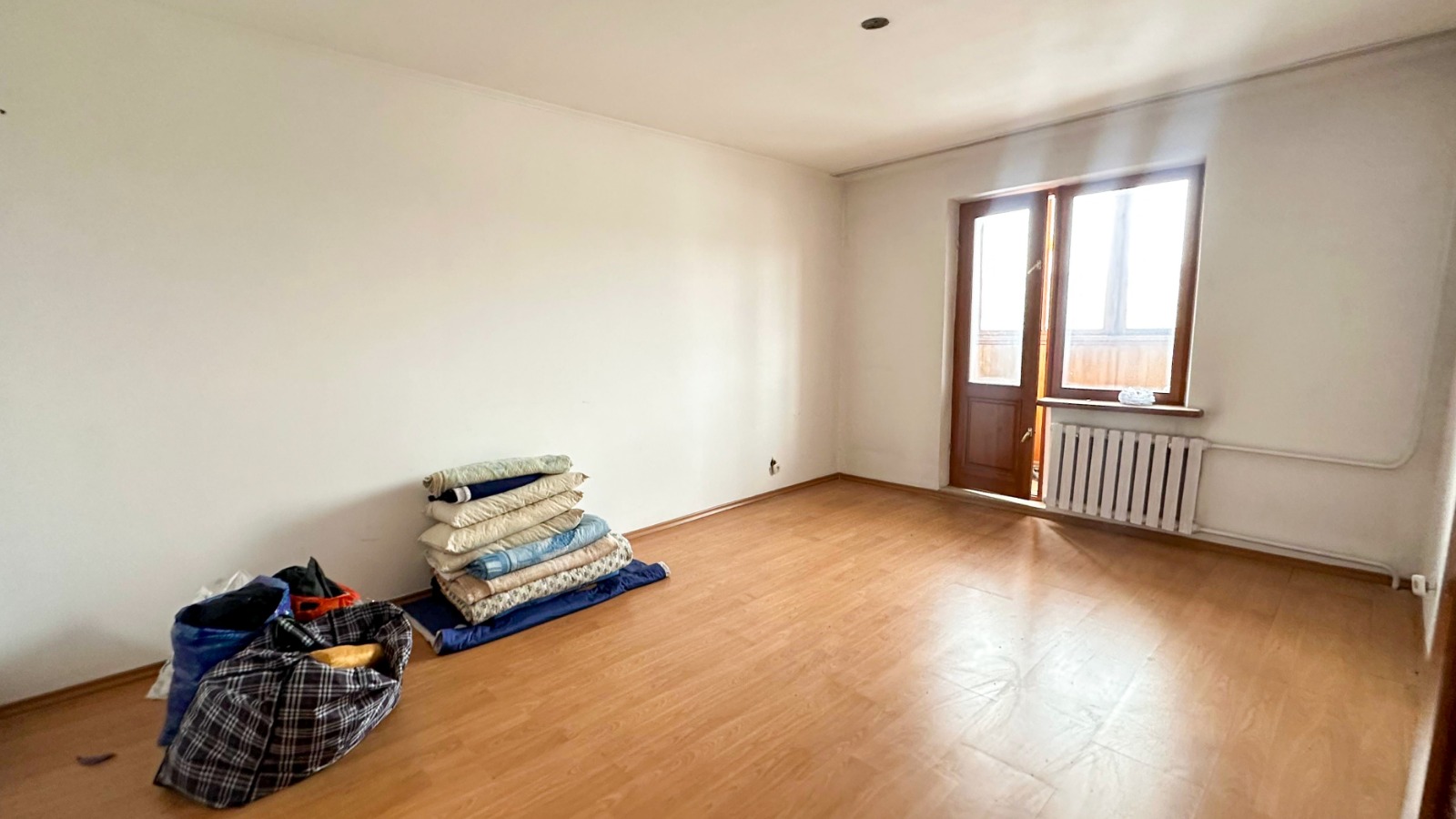 4-комнантная квартира, 90.0 м²,3 мкр за 34 000 000