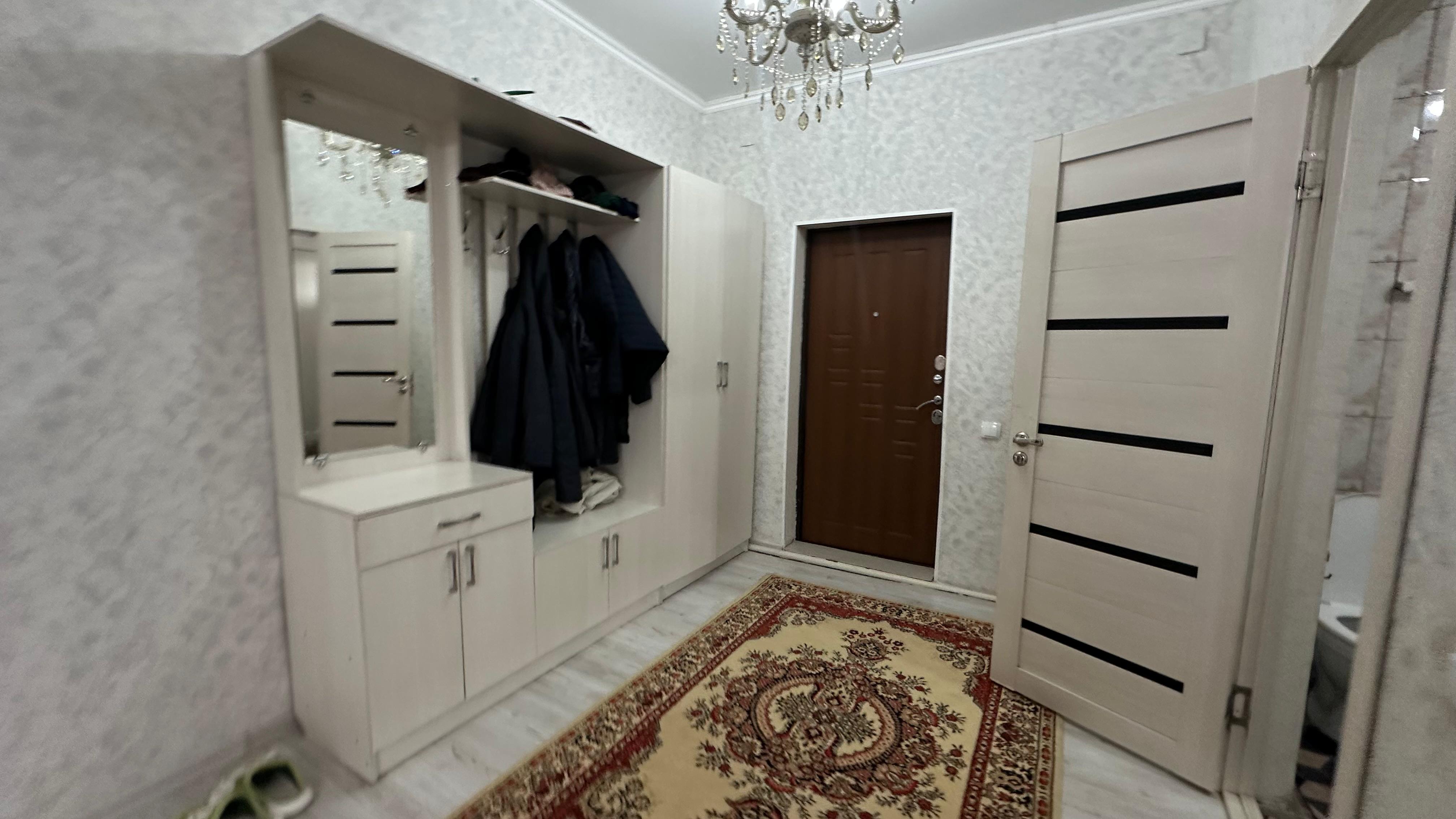 6-комнантный квартира, 157.4 м²,Зере за 47 000 000