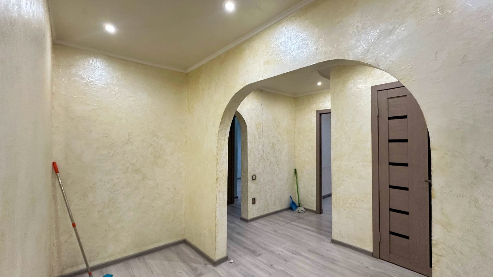 4-комнантная квартира, 91.5 м²,мкр Мушелтой за 38 000 000