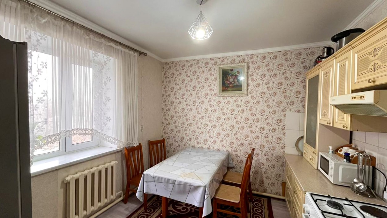 3-комнантная квартира, 77.0 м²,Кивилева за 16 500 000