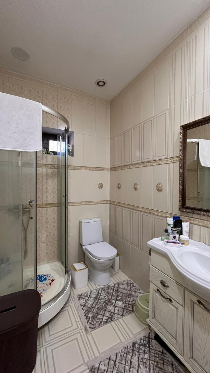 4-комнантная квартира, 93.0 м²,Есетова за 61 200 000