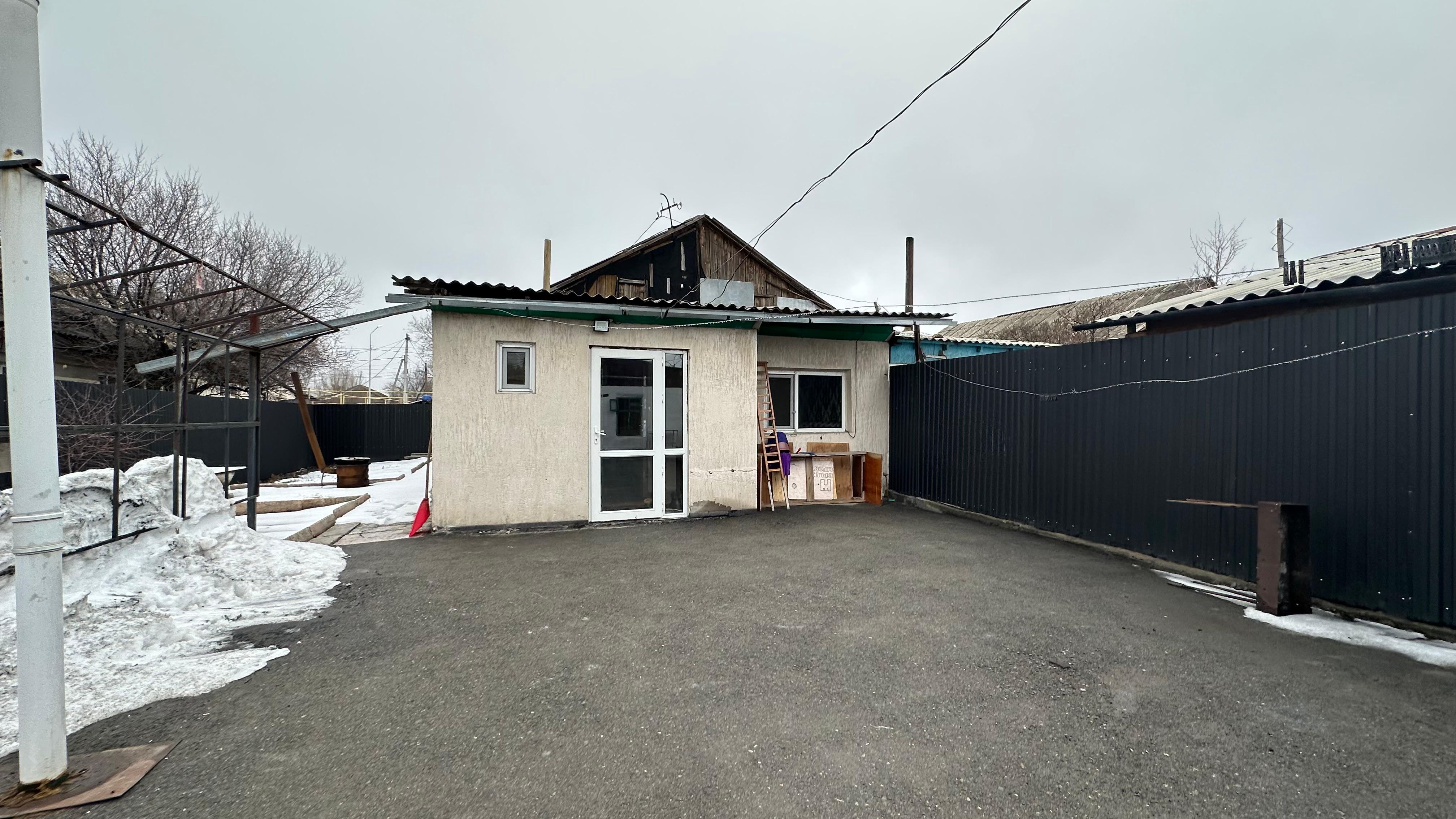 4-комнантный квартира, 74.4 м²,Еркин за 12 000 000