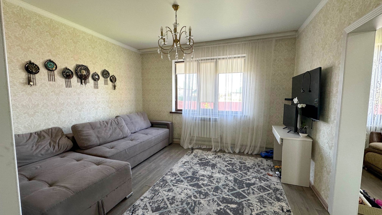 5-комнантный квартира, 141.3 м²,Алдабергенова за 32 000 000