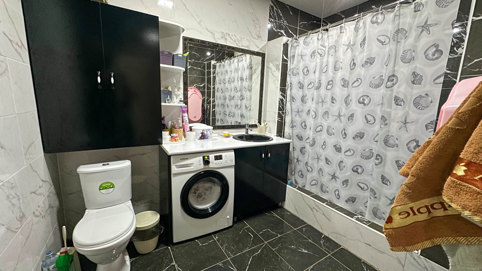 5-комнантный квартира, 141.3 м²,Алдабергенова за 32 000 000